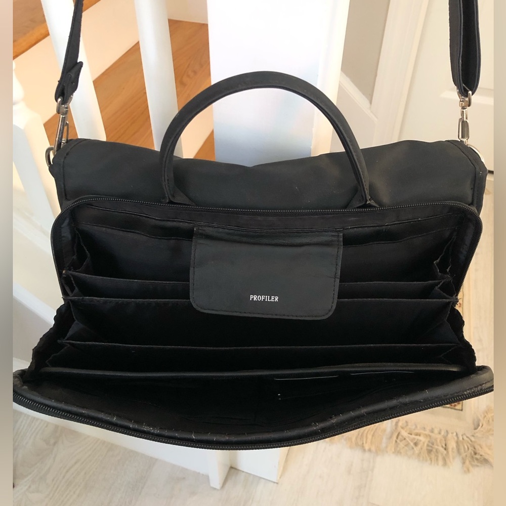 Rosetti New York Black Business Laptop Briefcase Bag - Picture 10 of 16